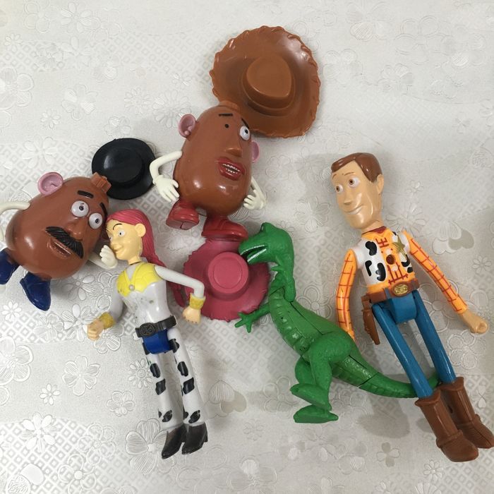 Игрушки машинки