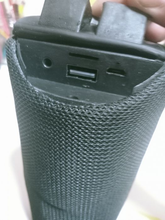 Мини колонка в хорошем состоянии