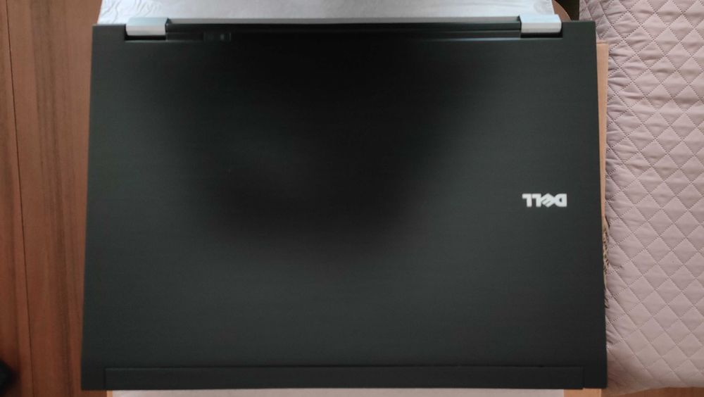 Лаптоп DELL Latitude 6500