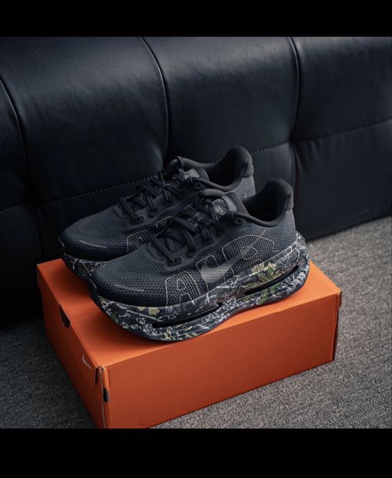 Nike Vomero Premium