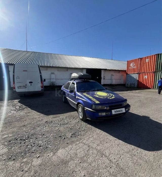 Продает Volkswagen polo 1992