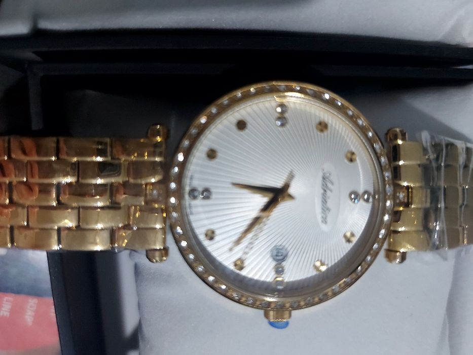 Adriatika Щвецарские часы