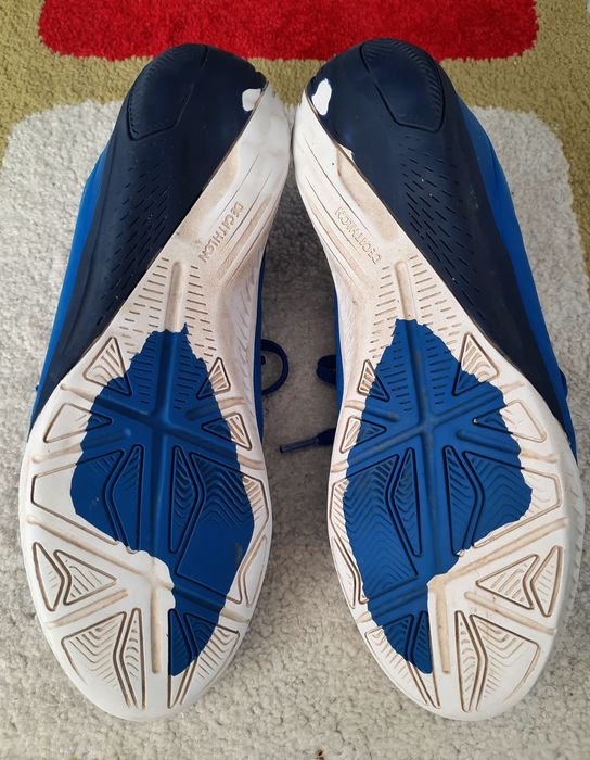Nike Jordan Jumpman și Adidasi futsal Ginka marimea 41