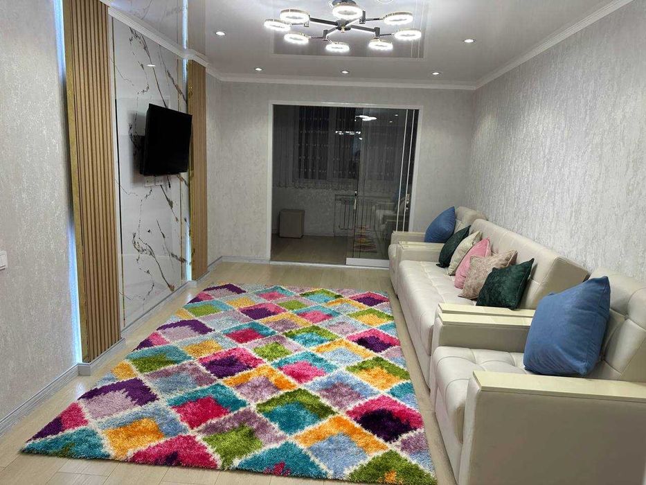 Сдаётся современная квартира на Алмазаре, Себзар, ор-р: ТРЦ "Riveira"