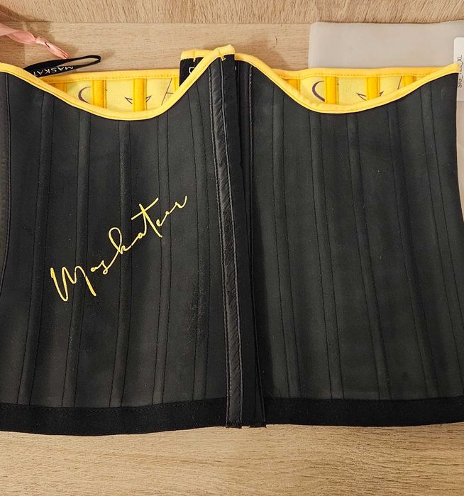 Стягащ и оформящ корсет Masketeer/Маскетер