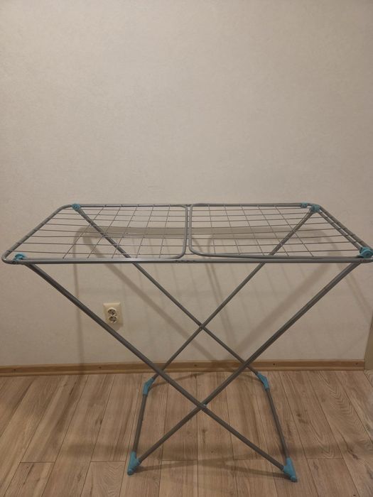 Сушилка для белья в рабочем состоянии