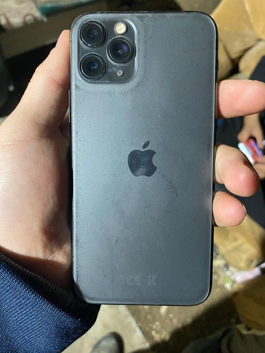 Iphone 11 pro  без гарантия