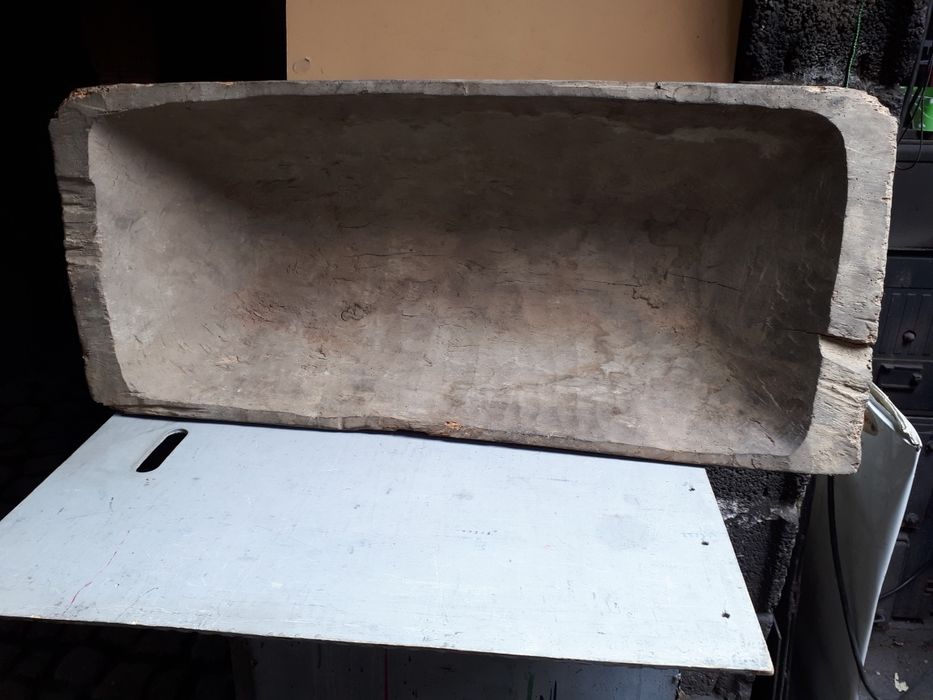 продава се нощквата на баба