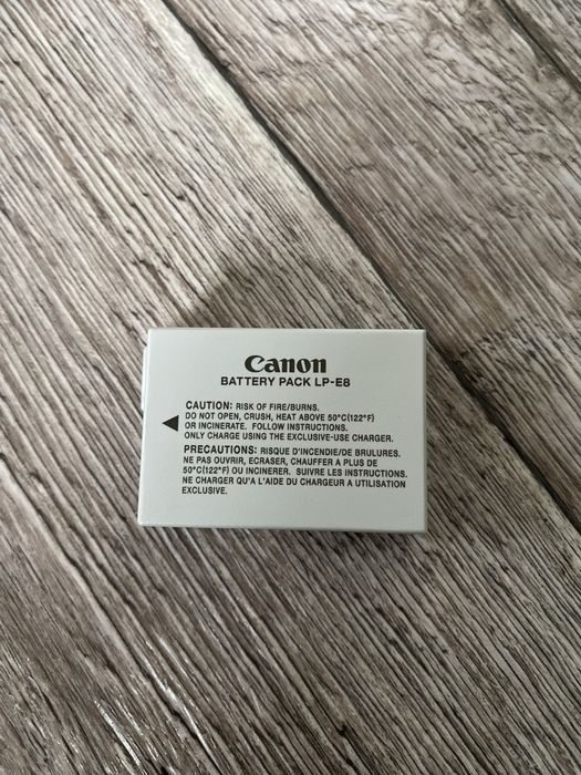 Canon eos 600d kit 18-55