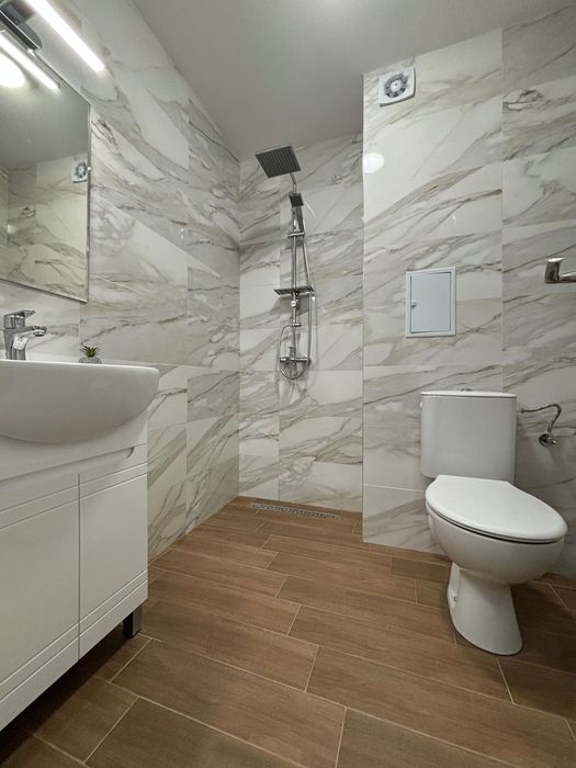 Дава се под наем Двустаен апартамент в Банско - 54 кв.м за 460 € - Снимка #16