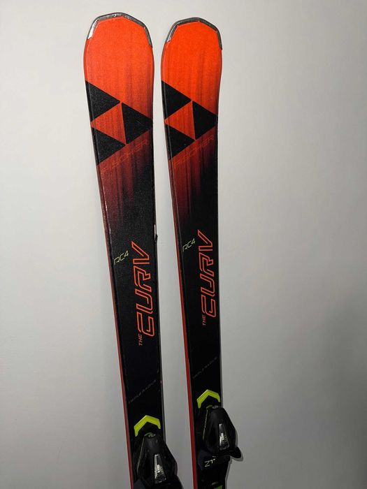 Schiuri FISCHER THE CURV TI 171 cm,