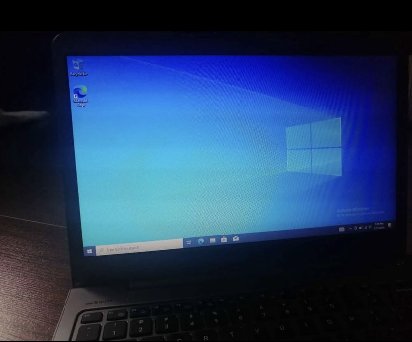 Vand Laptop Samsung - negociabil
