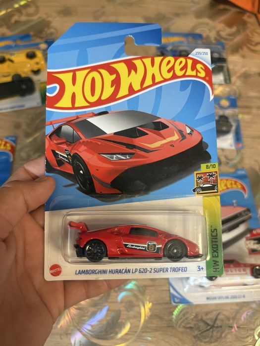 Продам машинки hot wheels