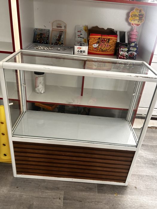 Продам шкафы стлажи