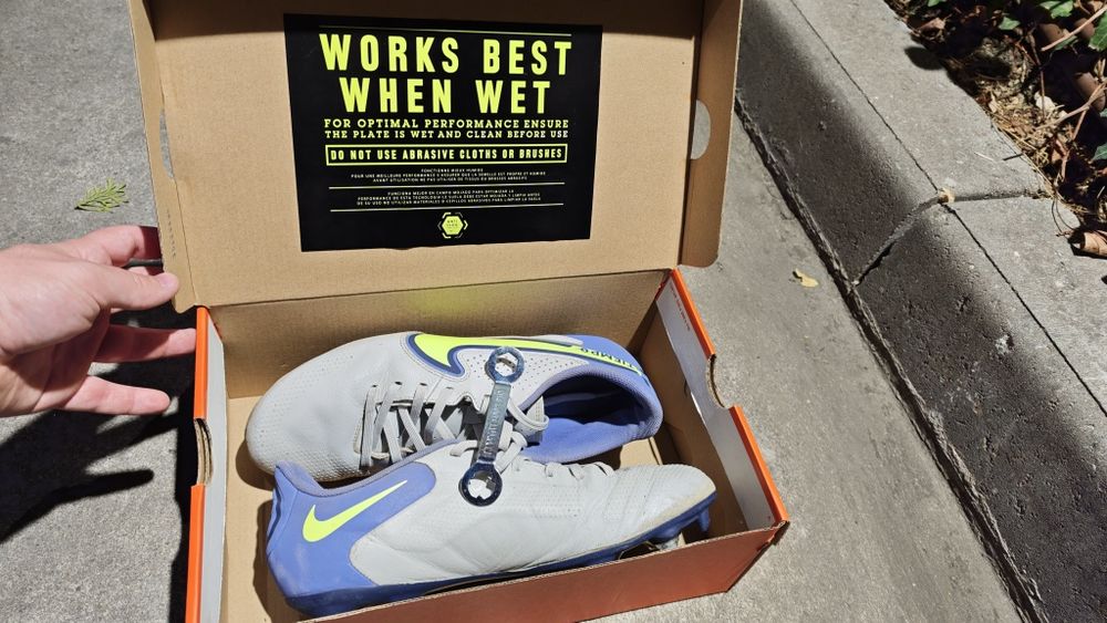 Бутонки Nike Tiempo Legend 9 anti clog