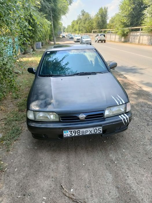 Продам Ниссан примера р 10