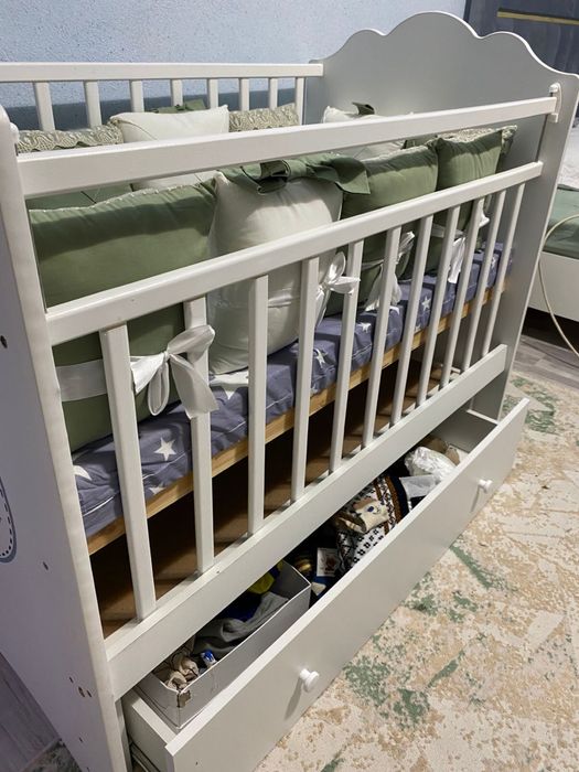 Продам детскую кровать