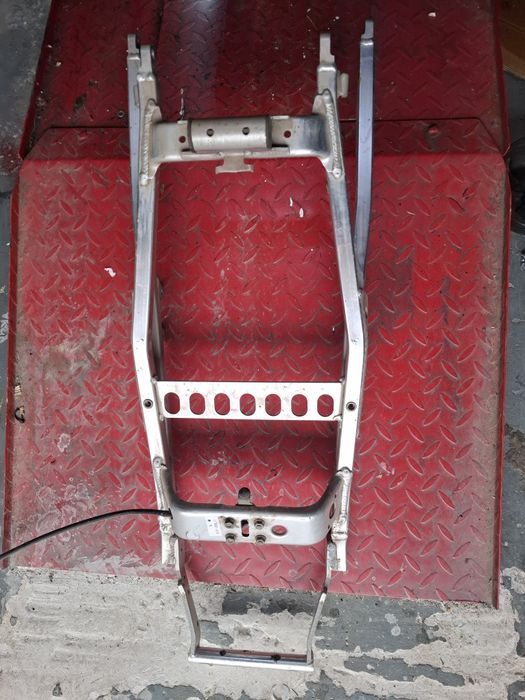 Cadru codita spate pentru Yamaha R6 model 1999-2002