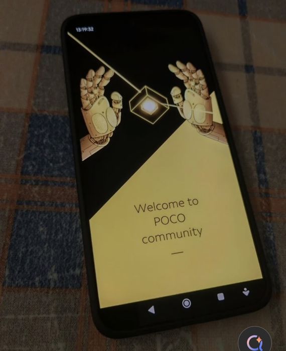 Продам Poco F7 12/512