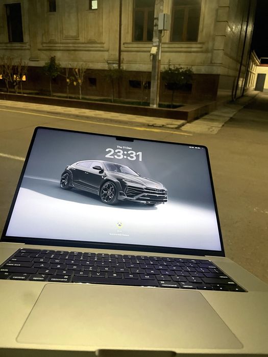 Macbook pro M1 Pro 16inch max quvati 20 soatga yet 16/512 full konlekt