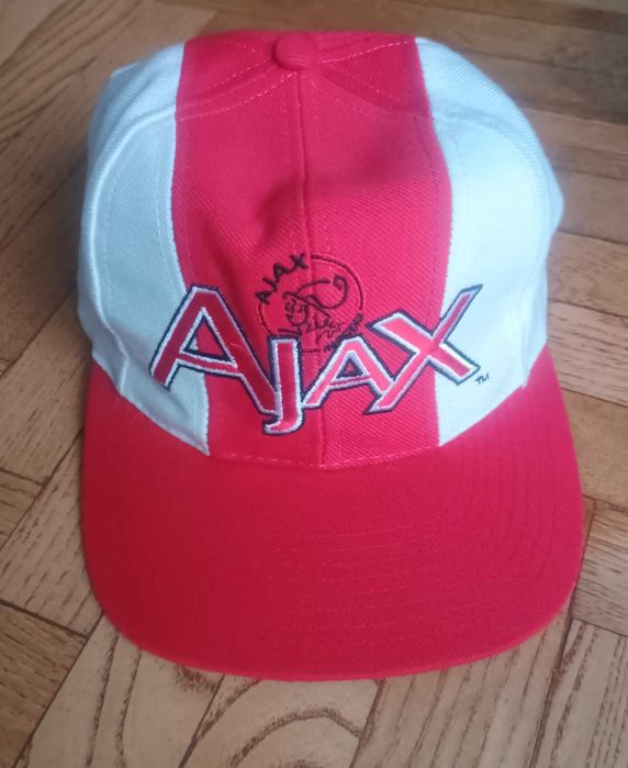 Футболни, NBA, шапки New Era, Federer, Miami Heat, Brooklyn Nets, Ajax