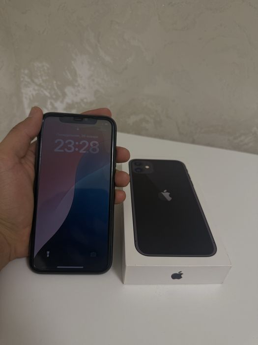 Продам Iphone 11 79%
