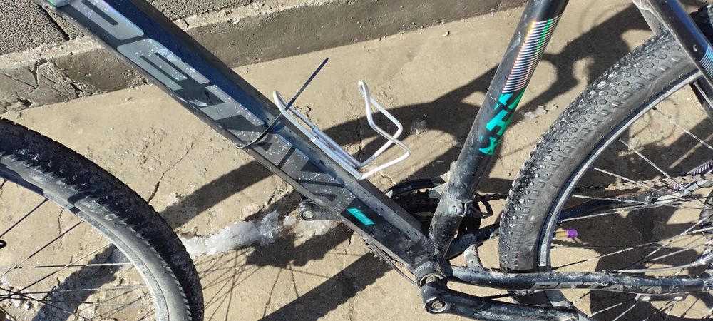 Срочно продам велосипед PETAVA E700