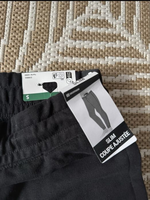 Pantaloni de trening decathlon