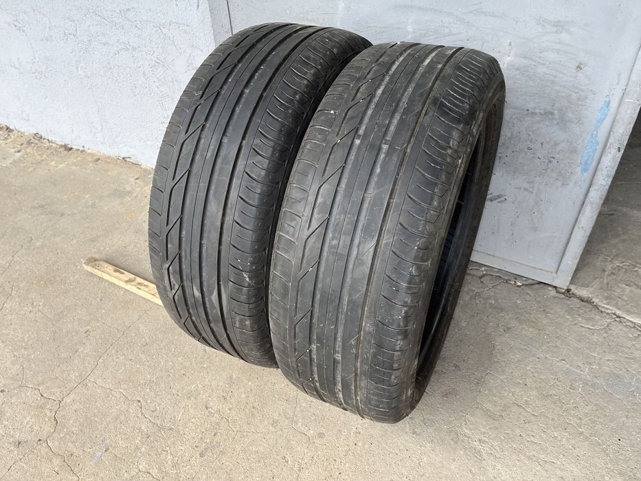 2 бр. летни гуми 225/50/18 Bridgestone RSC DOT 2017 5 mm