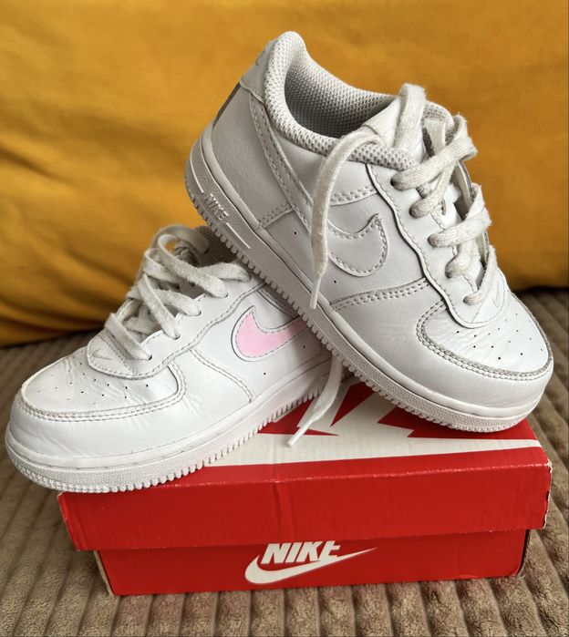 Adodasi Nike copii marimea 27