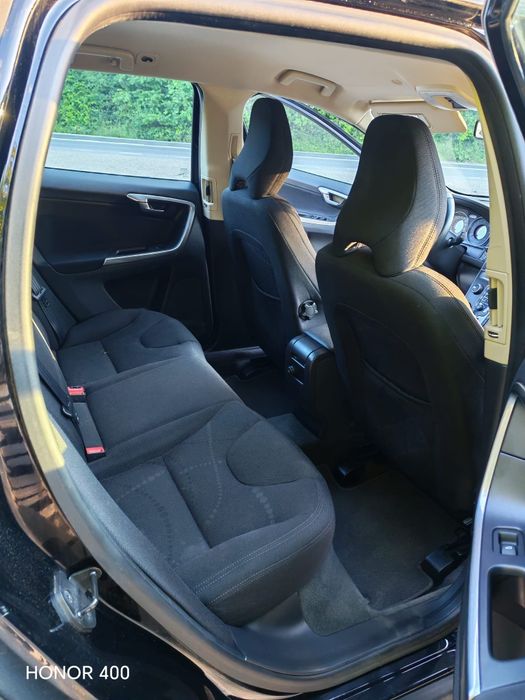 VOLVO XC60 2012 — imagine 4