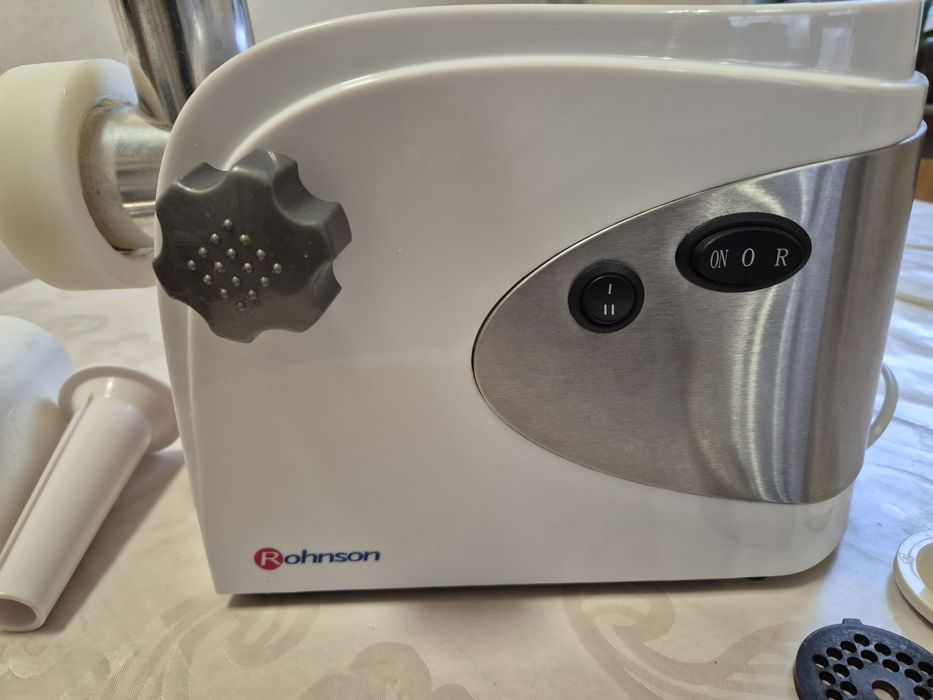 Електрическа месомелачка Rohnson