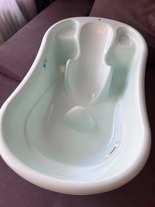 Kikkaboo Анатомична вана Hippo 94 cm минт