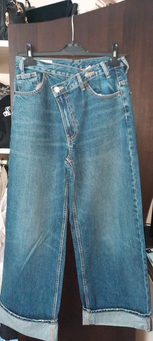 Дънки с широк крачол