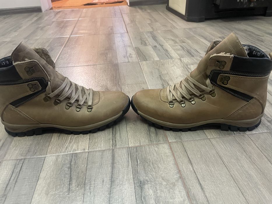 Мъжки боти от естествена кожа