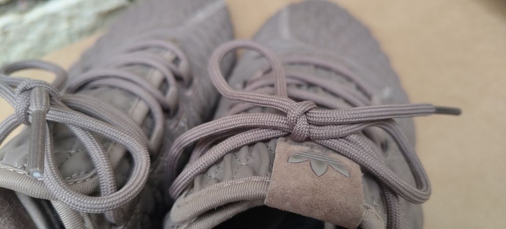 Adidas tubular shadow