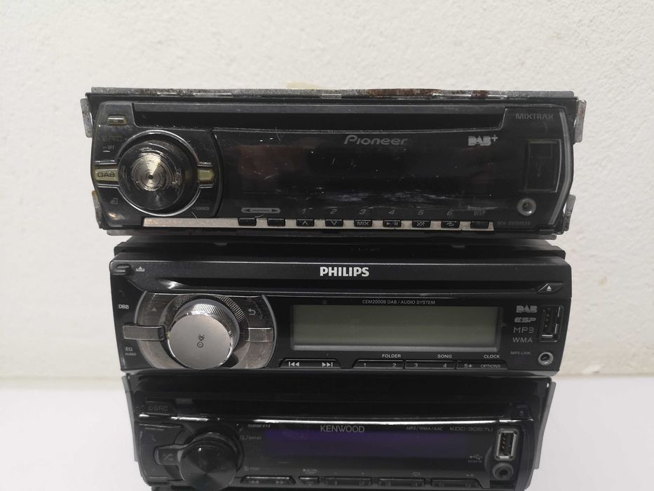 Радио за кола - ЛОТ / С ПРОБЛЕМ