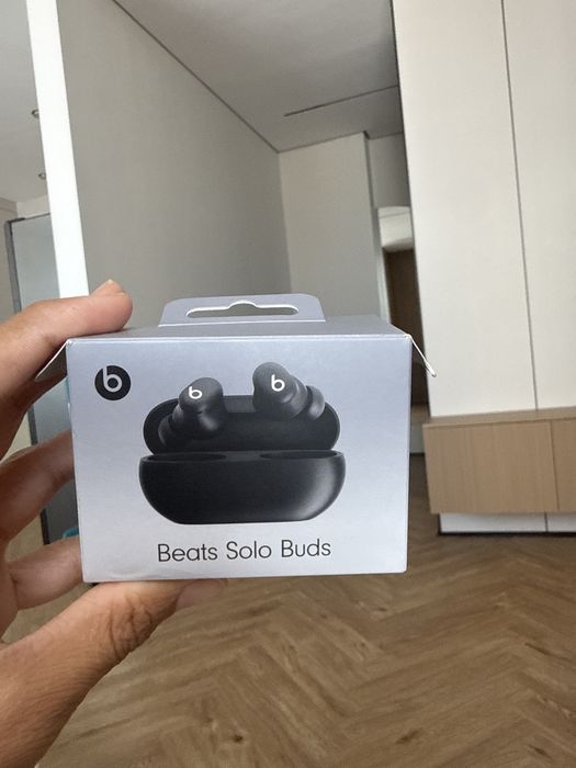 Beats solo buds