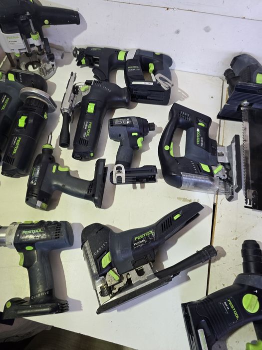 Vând scule festool