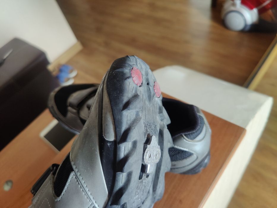 Продам велообувь