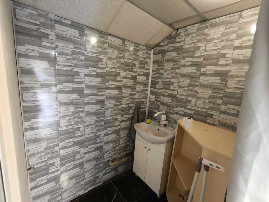 Дава се под наем Магазин в Разград, Варош - 20 кв.м за 178.5 € - Снимка #5