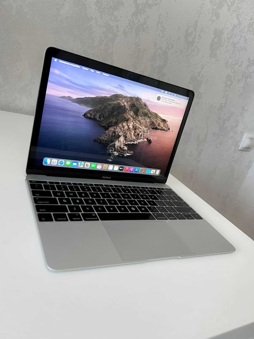 Macbook 2016 / 8GB / 512GB SSD
