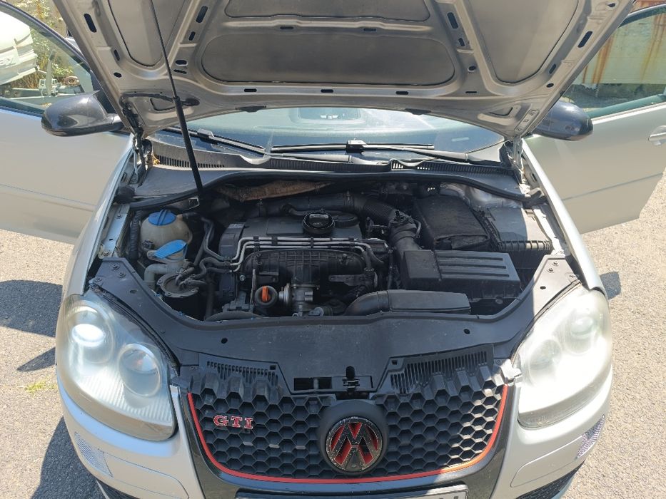Голф 5 (GTI) 2.0tdi дизел  140 кс. BKD на ЧАСТИ