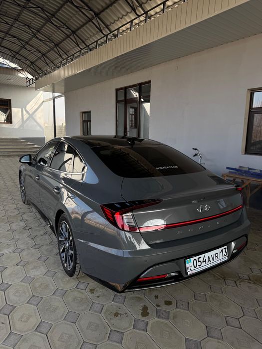 Продаю Hyundai Sonata