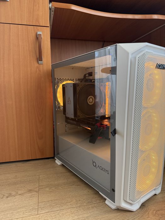 PC Gaming AM5 Ryzen 7 7700X / RTX 3070 8GB / 16GB DDR5 6000MHz / SSD 1TB NVMe / Garanție / AQIRYS Wezen White