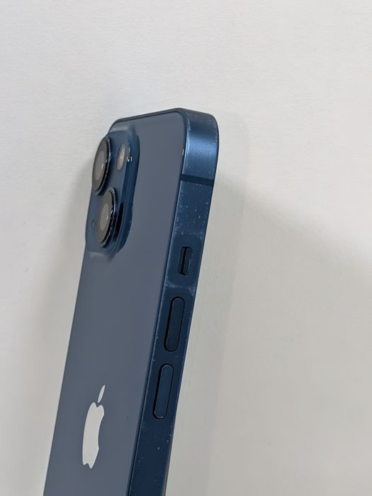iPhone 13 128GB, baterie 100%