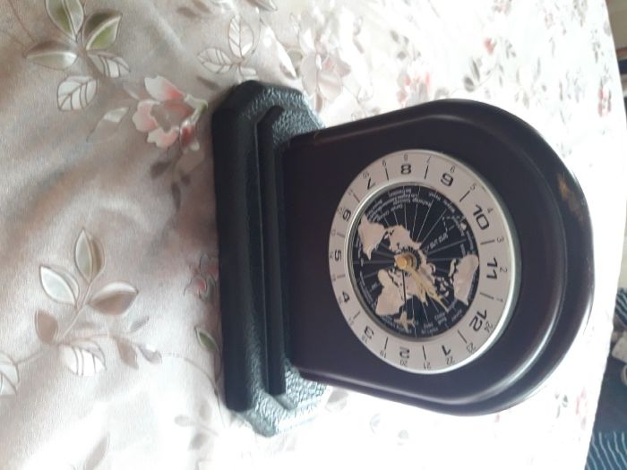 Часы настольные