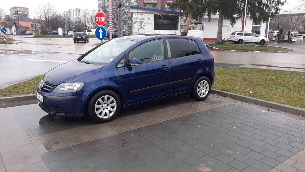 Фолсваген голф плюс
