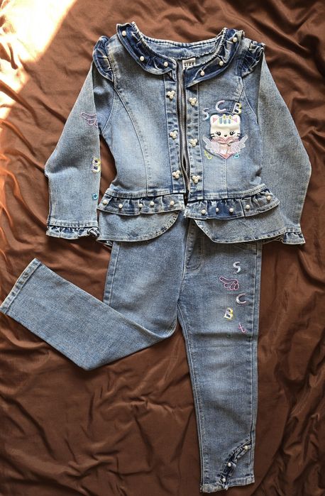 Джинсовый костюм и куртка