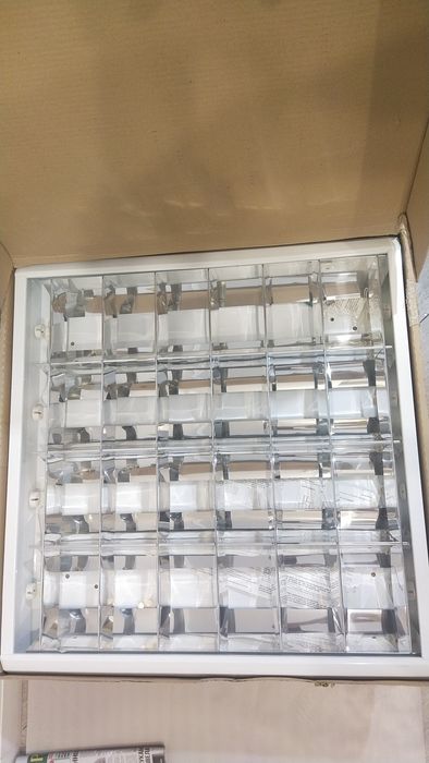 Светильники Dextra 4x18